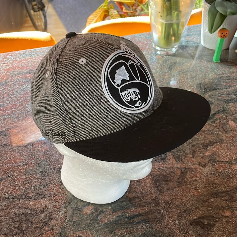 Truckfit authentic flatbrim SnapBack NWOT